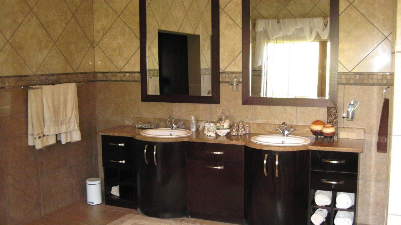 Witwater Guest House & Spa Kempton Park Rum bild