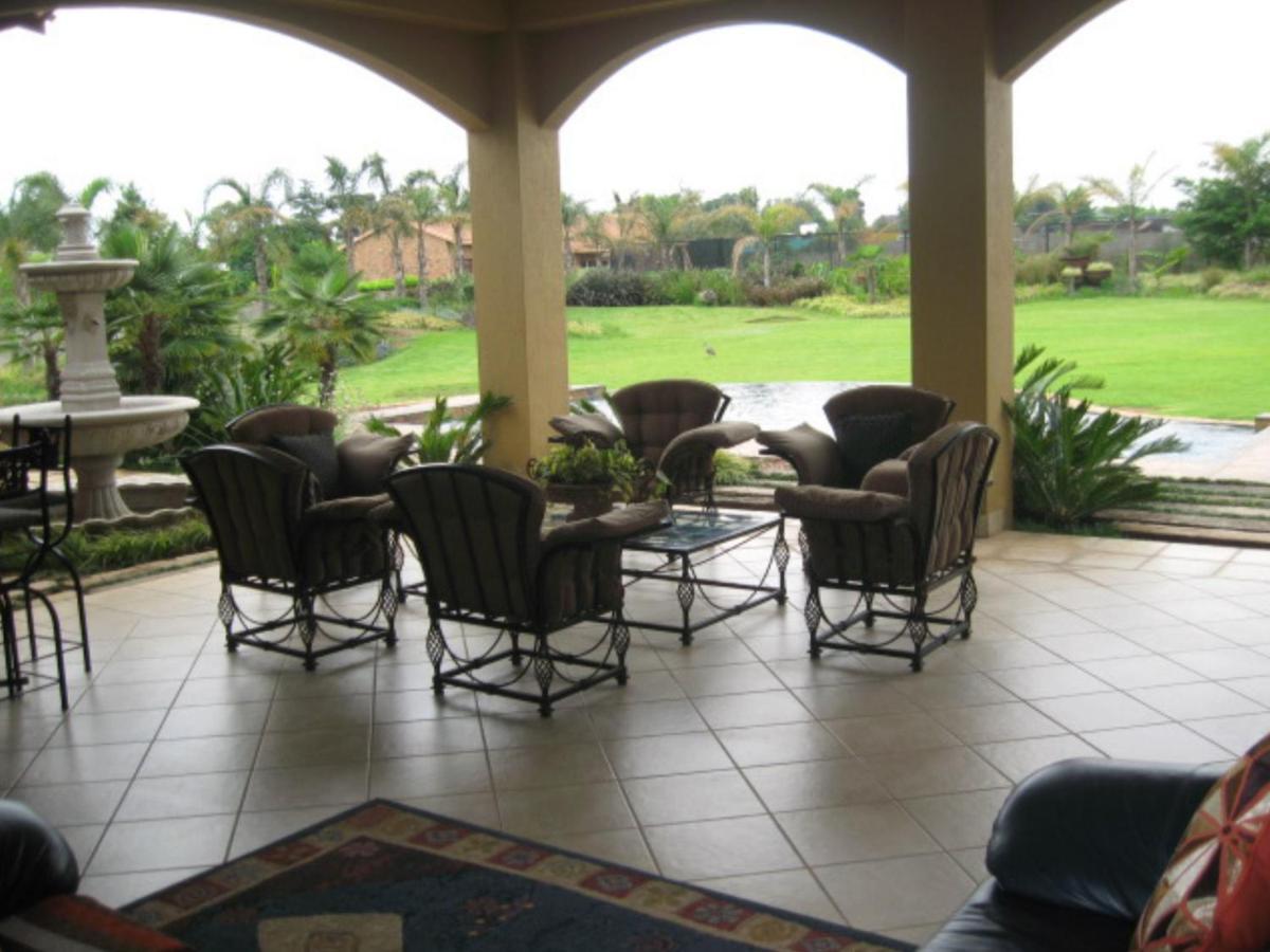 Witwater Guest House & Spa Kempton Park Exteriör bild