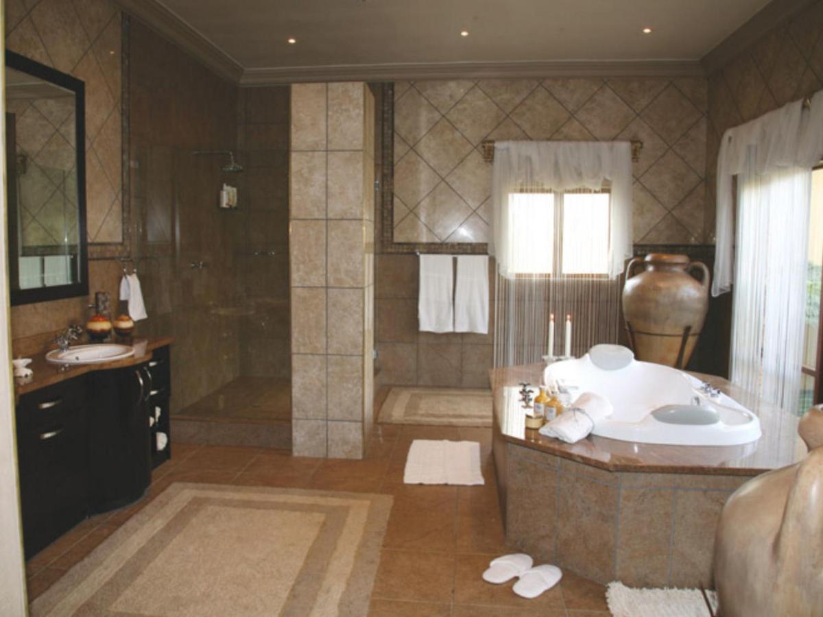Witwater Guest House & Spa Kempton Park Rum bild