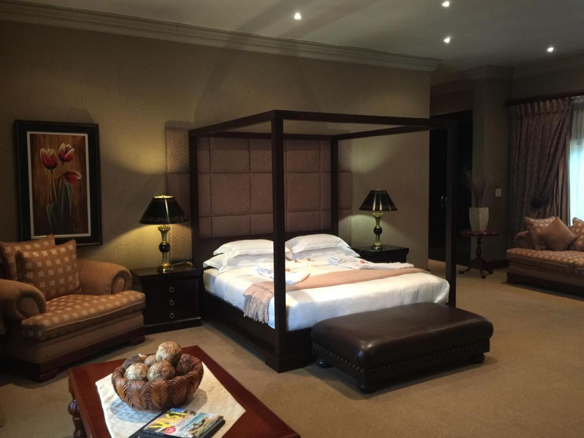 Witwater Guest House & Spa Kempton Park Exteriör bild