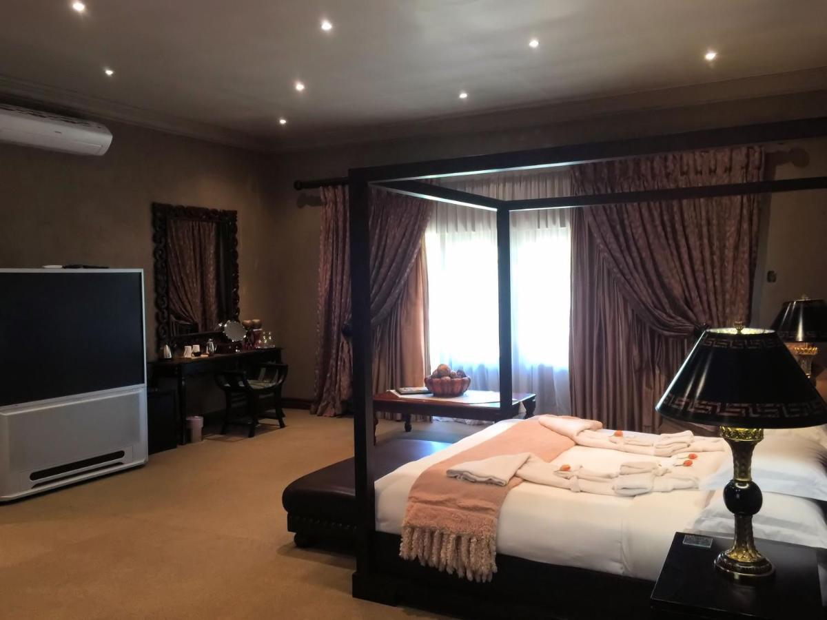 Witwater Guest House & Spa Kempton Park Exteriör bild